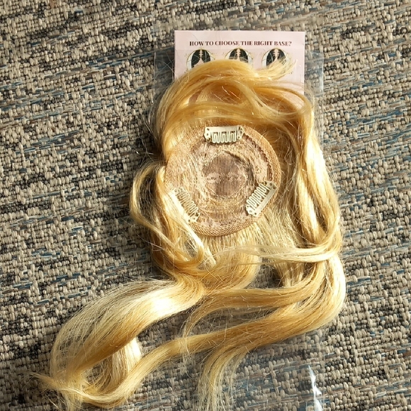 Blonde Hair Topper - Picture 2 of 2